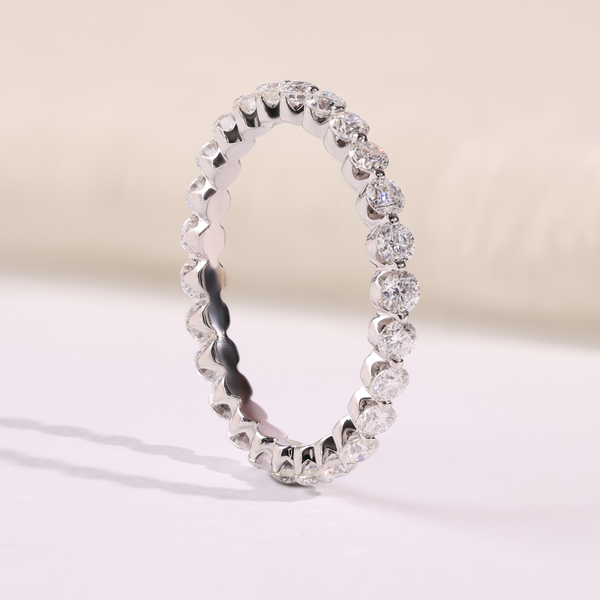 1.22 CTW Round Diamond Eternity Wedding Band in Gold