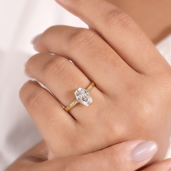 1–5 CT Dely Cut Diamond Solitaire Engagement Ring in 14K/18K Gold